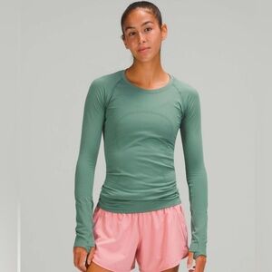 🍋 NWOT Long Sleeve Lululemon Swiftly Tech 2.0 *regular length